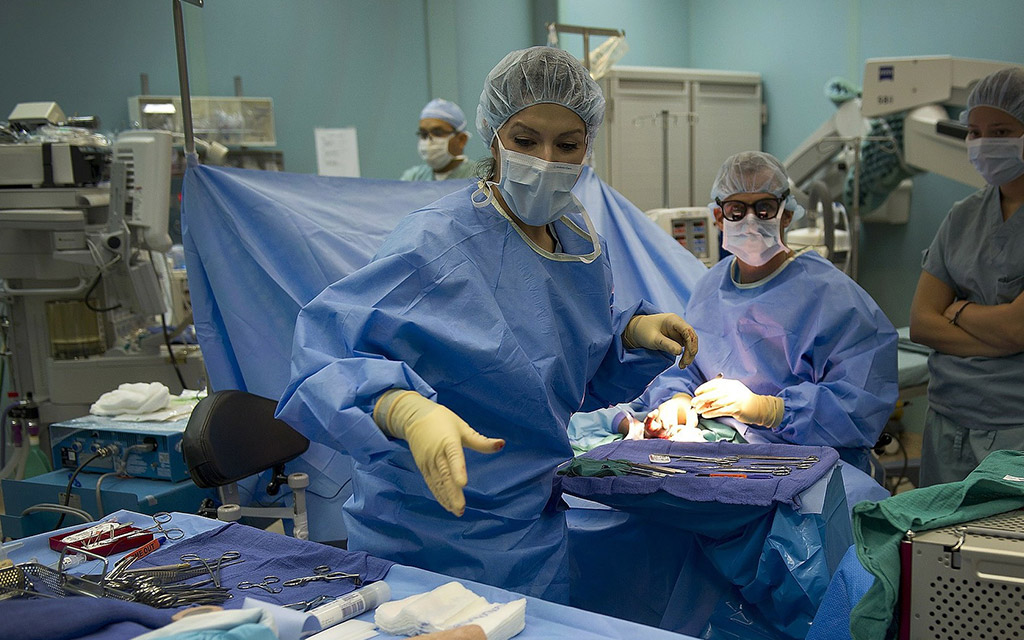 L’Hôpital Foch réalise avec succès la deuxième greffe d’utérus en France